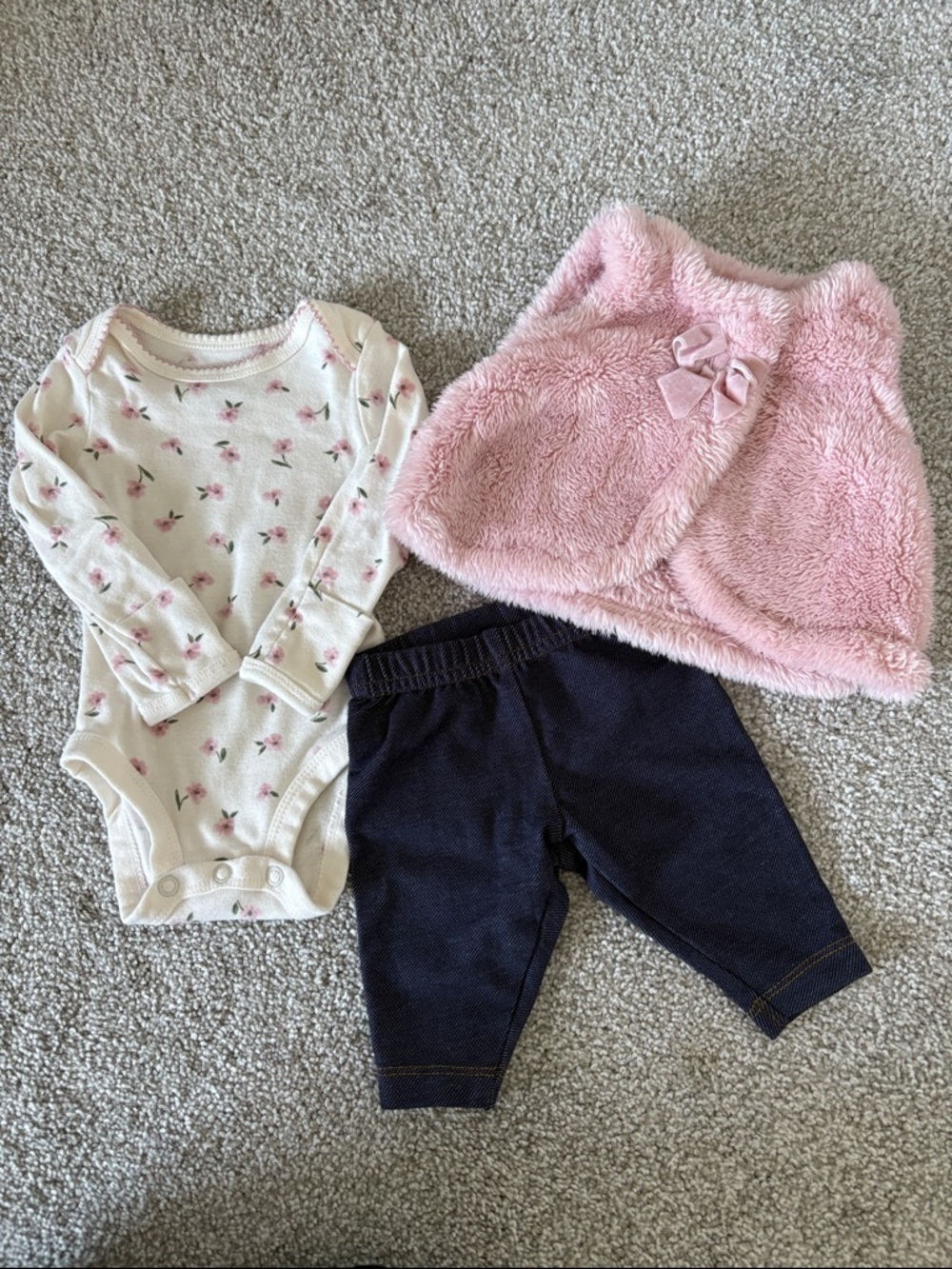 Baby Girl 3-Piece Outfit Set - Pink Faux Fur Vest, Floral Onesie & Navy Pants